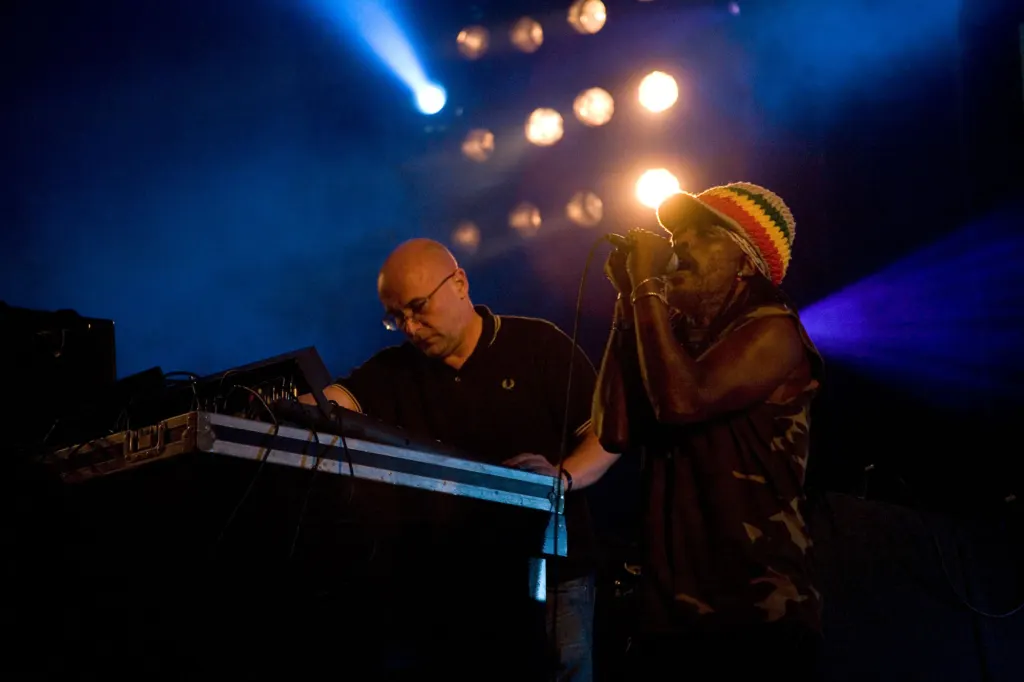 The Bug with Warrior Queen · Dour Festival 2008